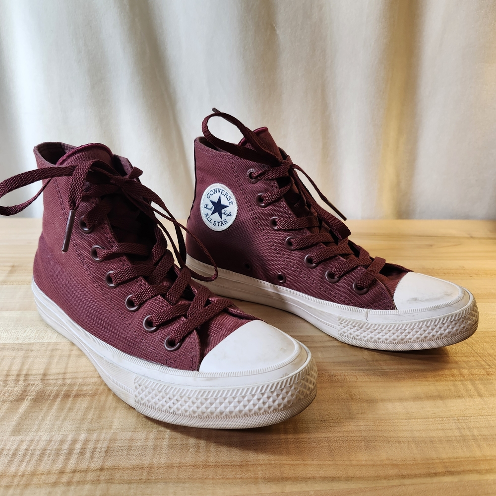Converse Chuck Taylor II Maroon High Top Sneakers Unisex W6 / M4 150144C